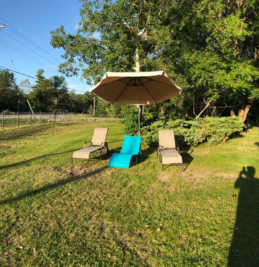 Wasaga Motel Inn Wasaga Beach Bagian luar foto
